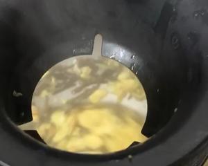 野米炒土鸡蛋的做法 步骤7