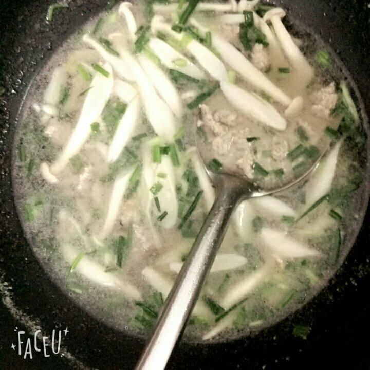 蘑菇瘦肉汤