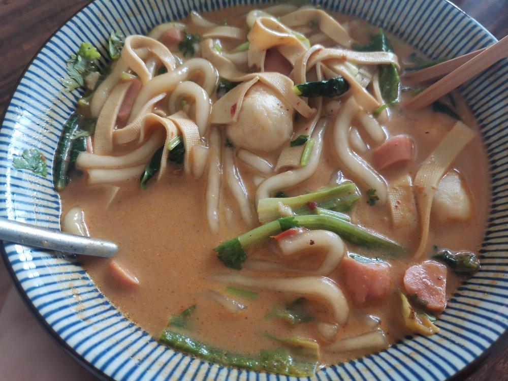 好吃到汤都喝光的「麻辣土豆粉」