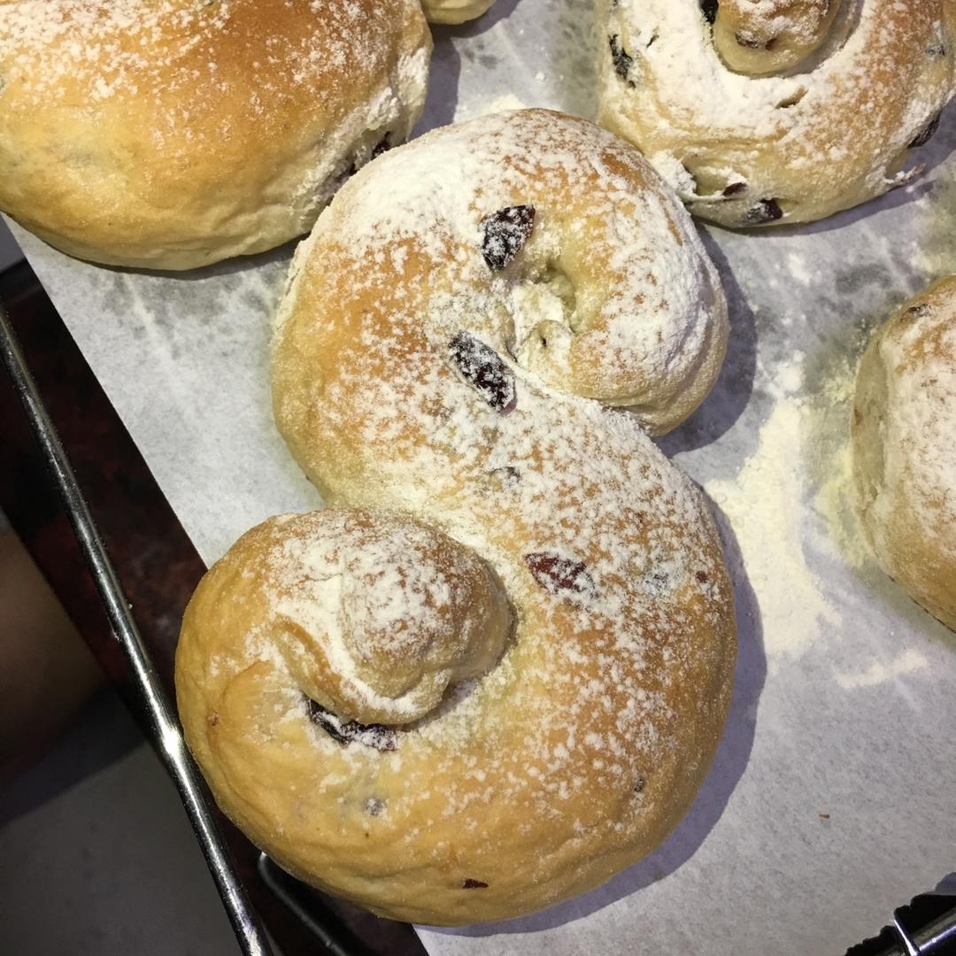 面包店里的常客——蔓越莓奶酪软欧