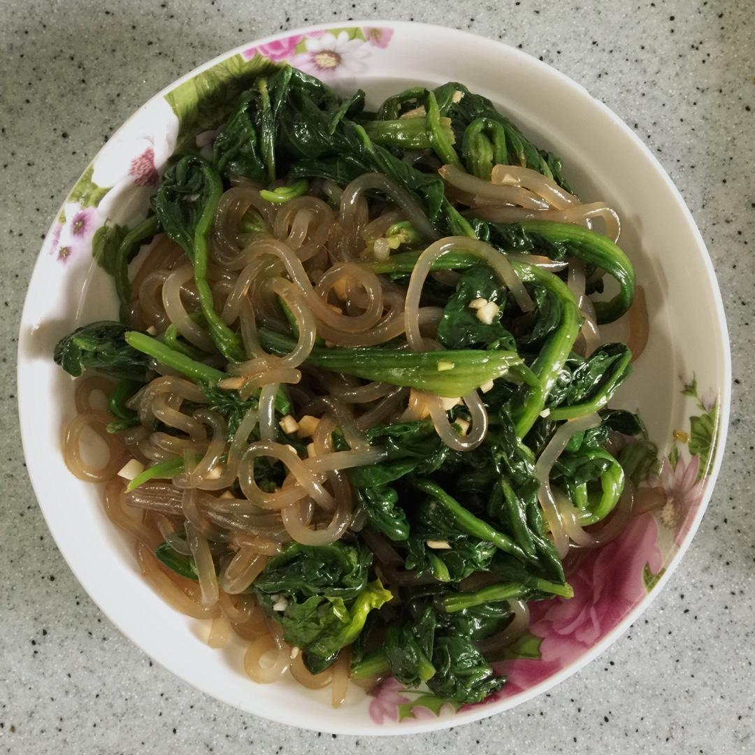 菠菜拌粉条