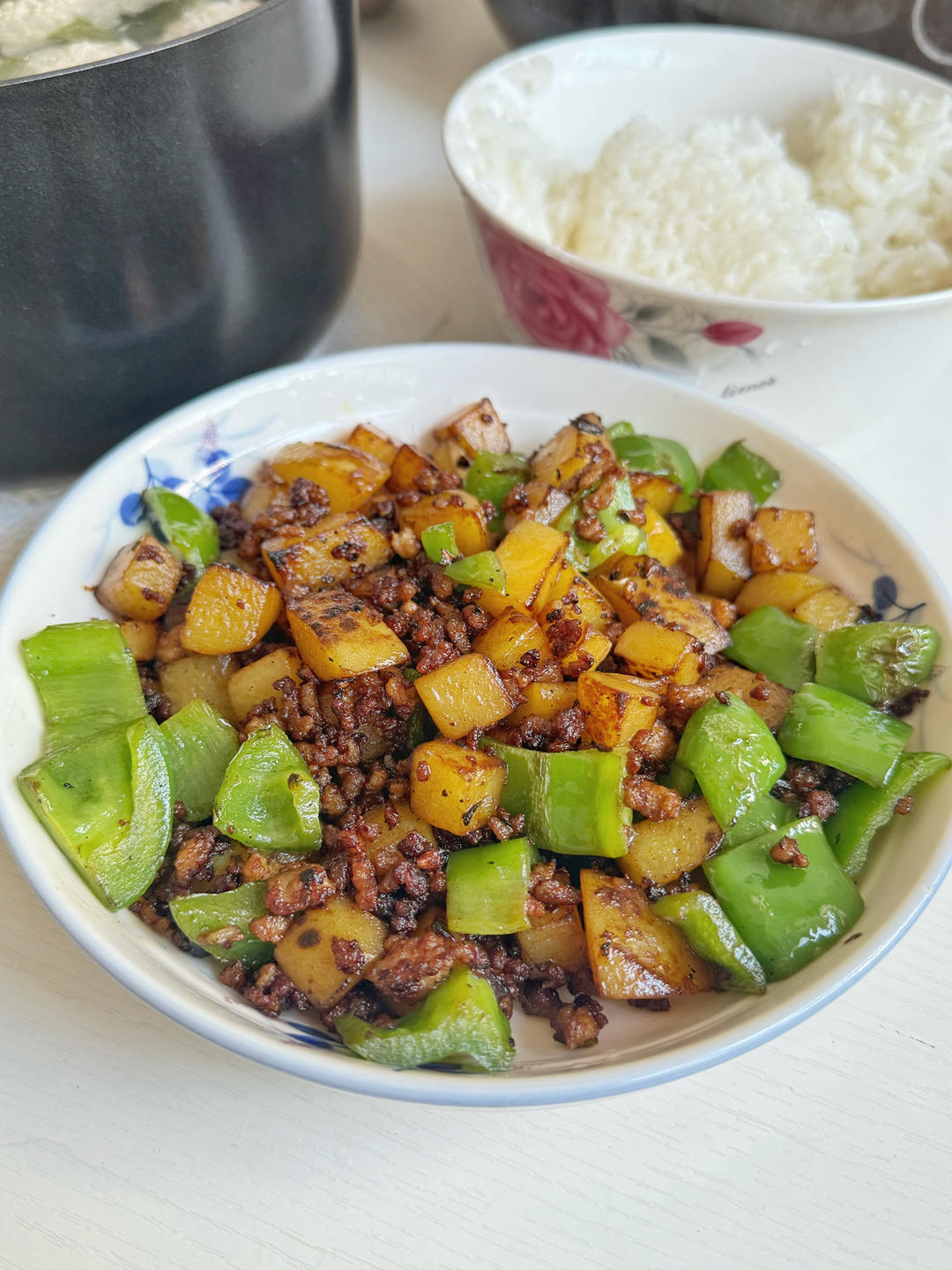 肉沫青椒土豆丁