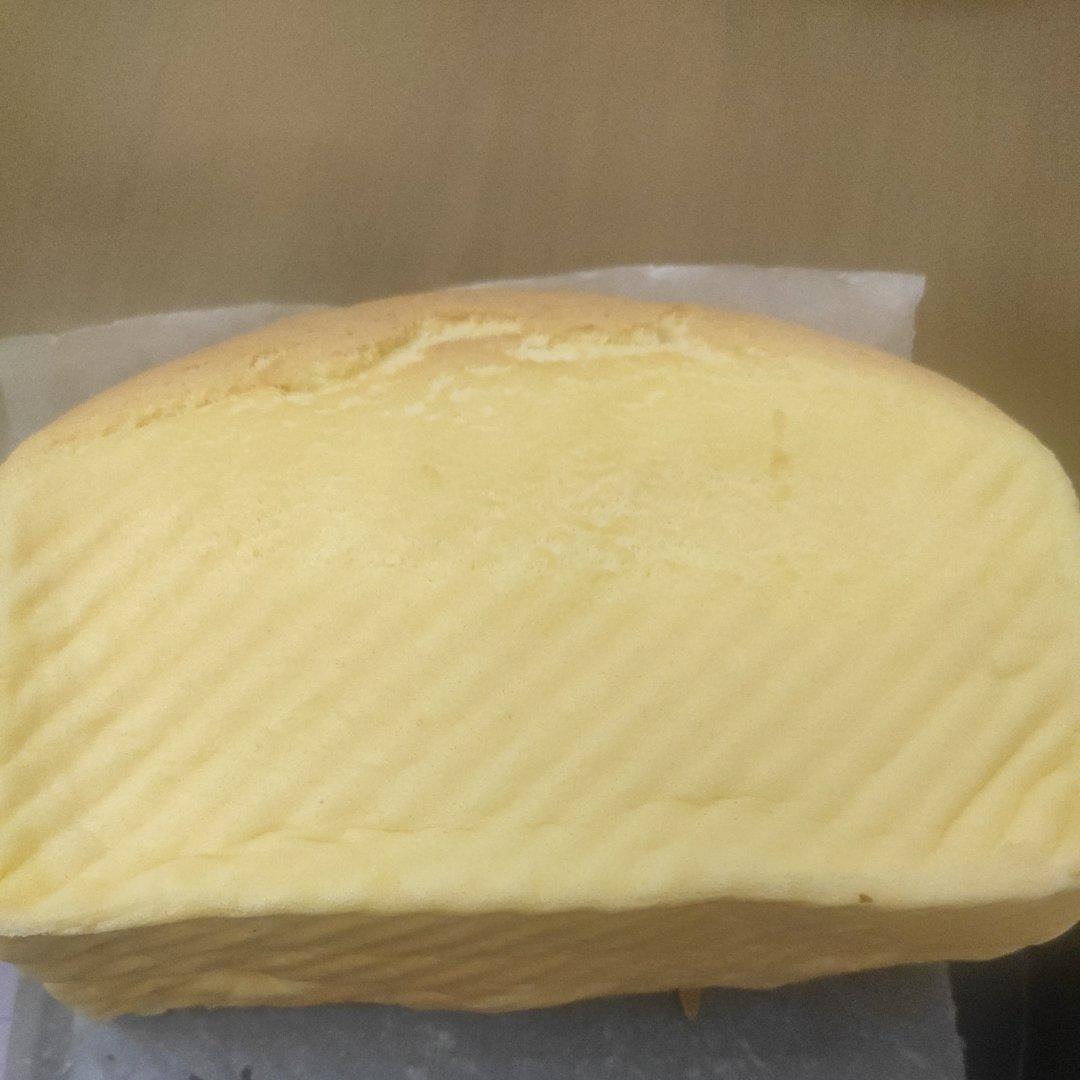 堪比柯基屁股
爆浆芝士🧀古早蛋糕