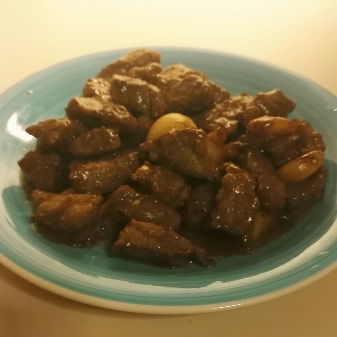 黑蒜子牛肉粒