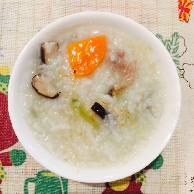 快手鸡丝香菇粥