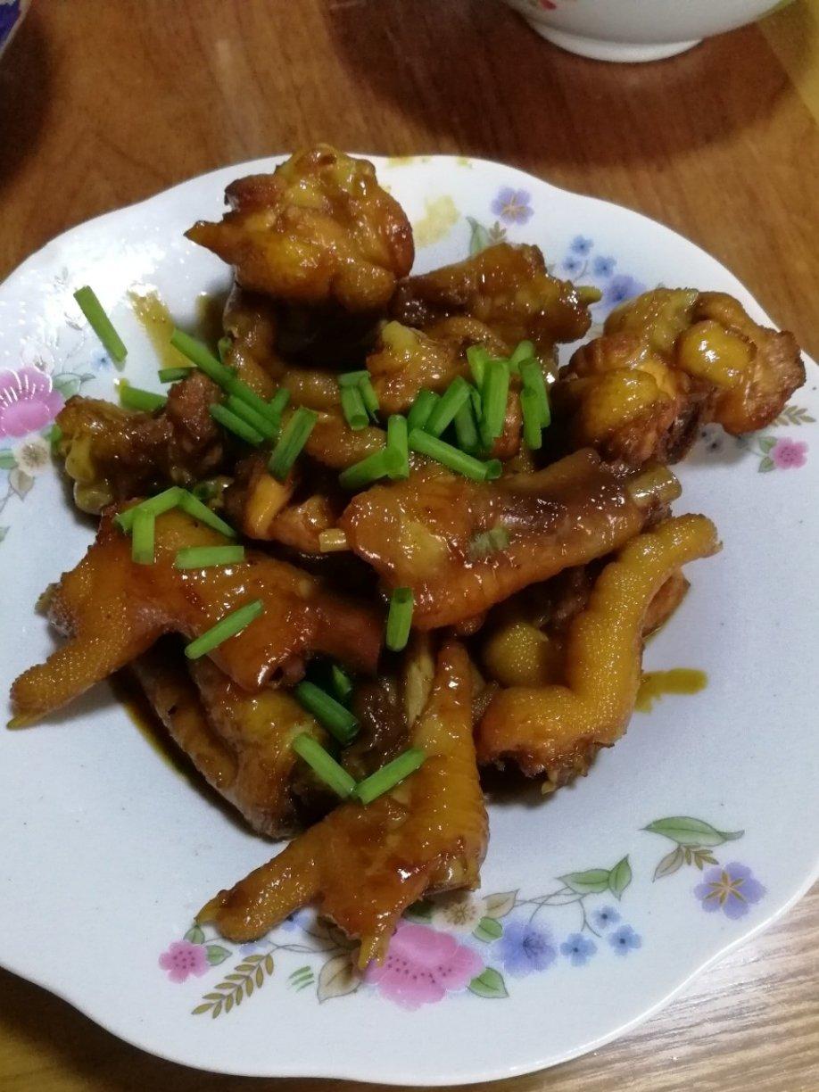 红烧鸡爪