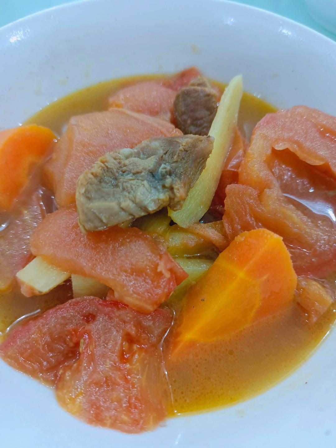 番茄土豆炖牛腩