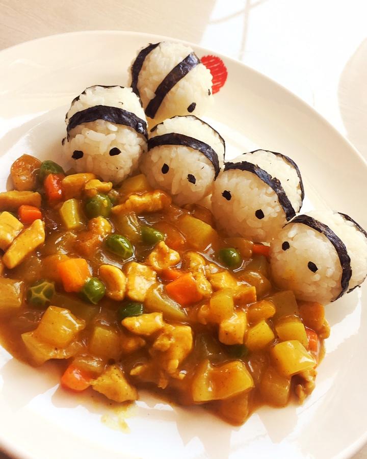 家有三只馋嘴猫做的熊猫咖喱饭