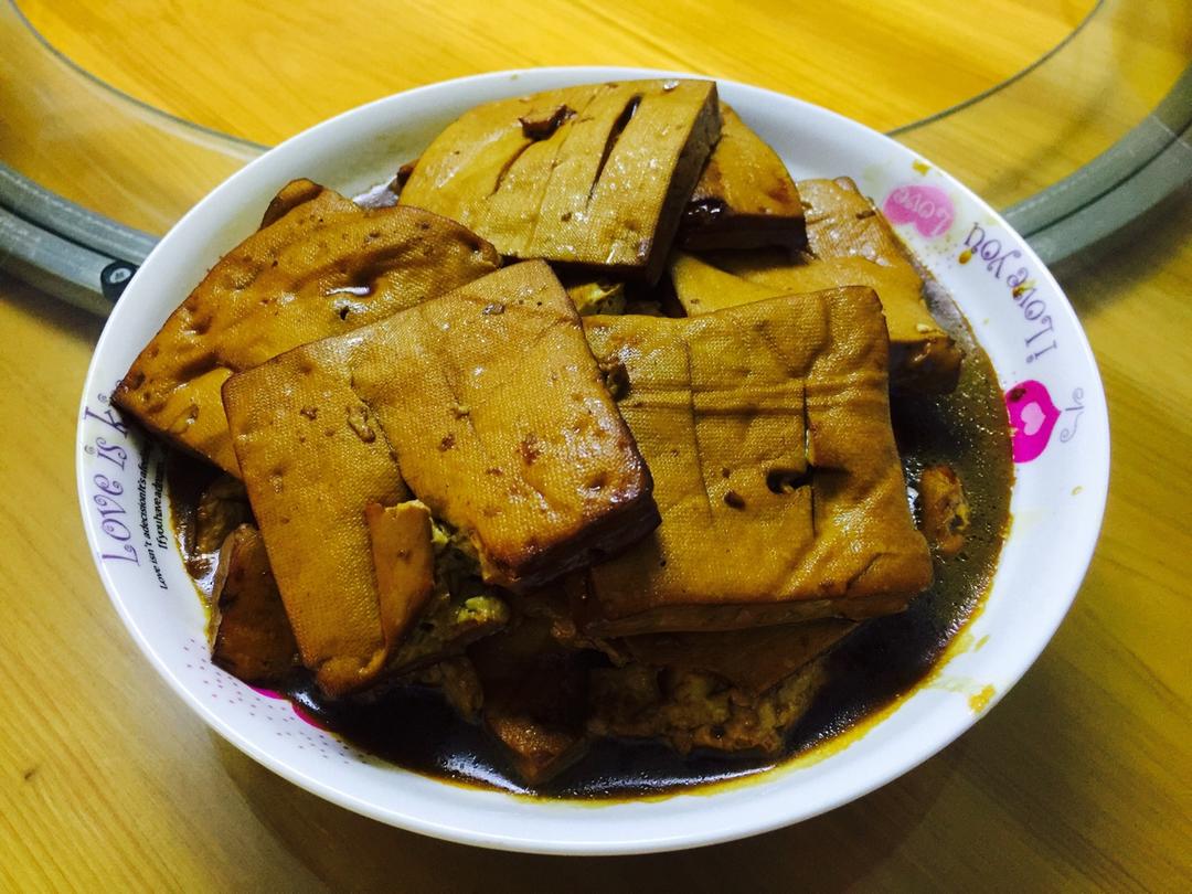 小昊宇妈妈做的五香卤豆腐