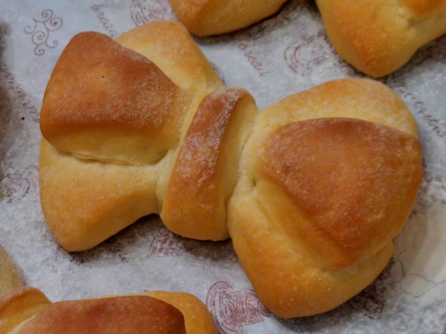 软萌可爱的蝴蝶结面包