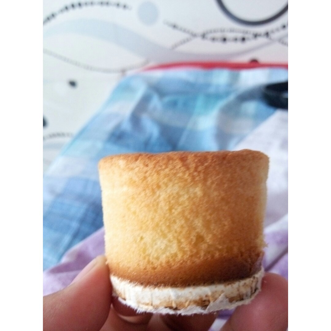 软绵绵戚风纸杯蛋糕