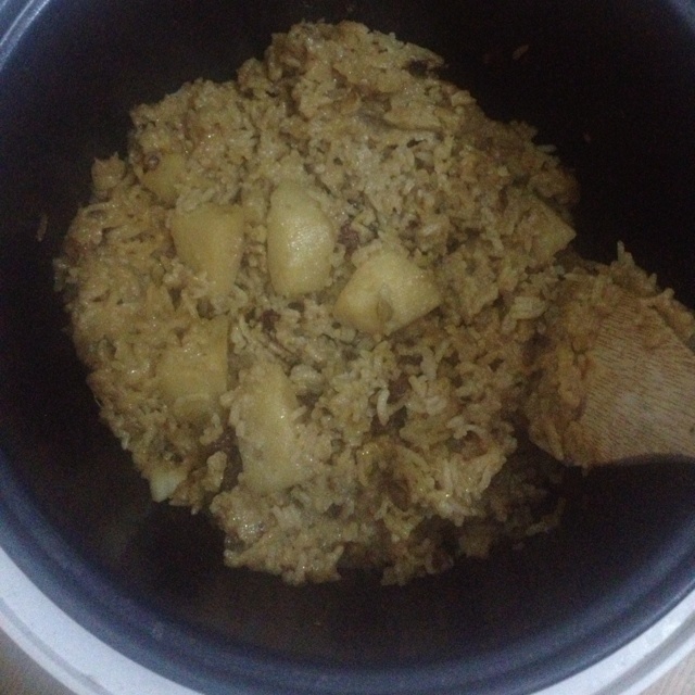 土豆焖饭（电饭锅版）