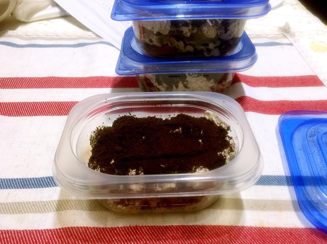 好吃到流泪的奥利奥咸奶油盒子蛋糕