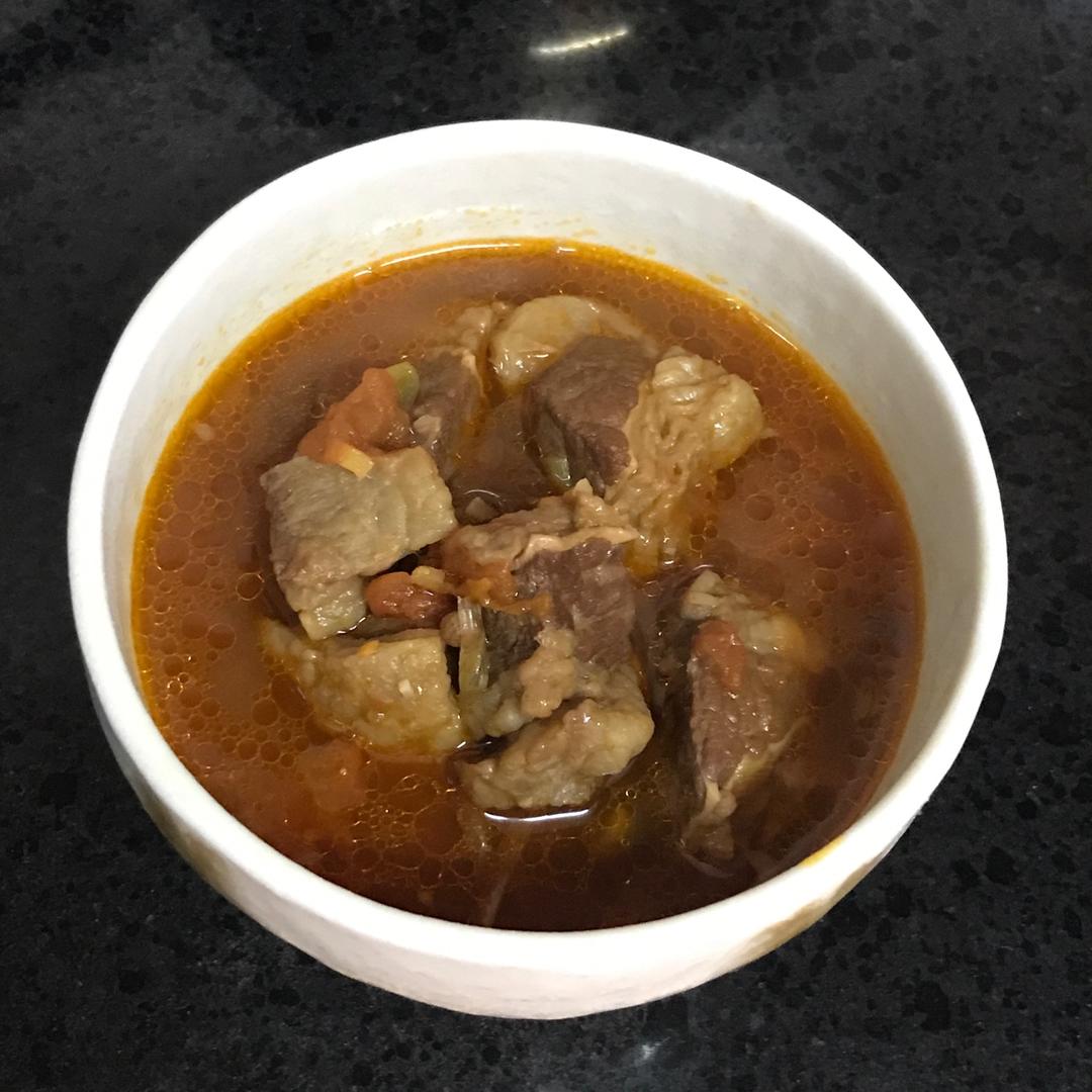 老丁的私房菜-番茄牛腩煲