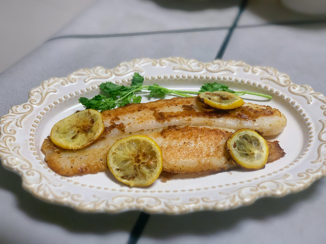 香煎龙利鱼——fit食谱系列