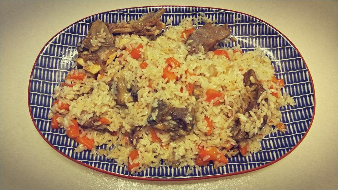 落雪引香做的正宗新疆手抓饭