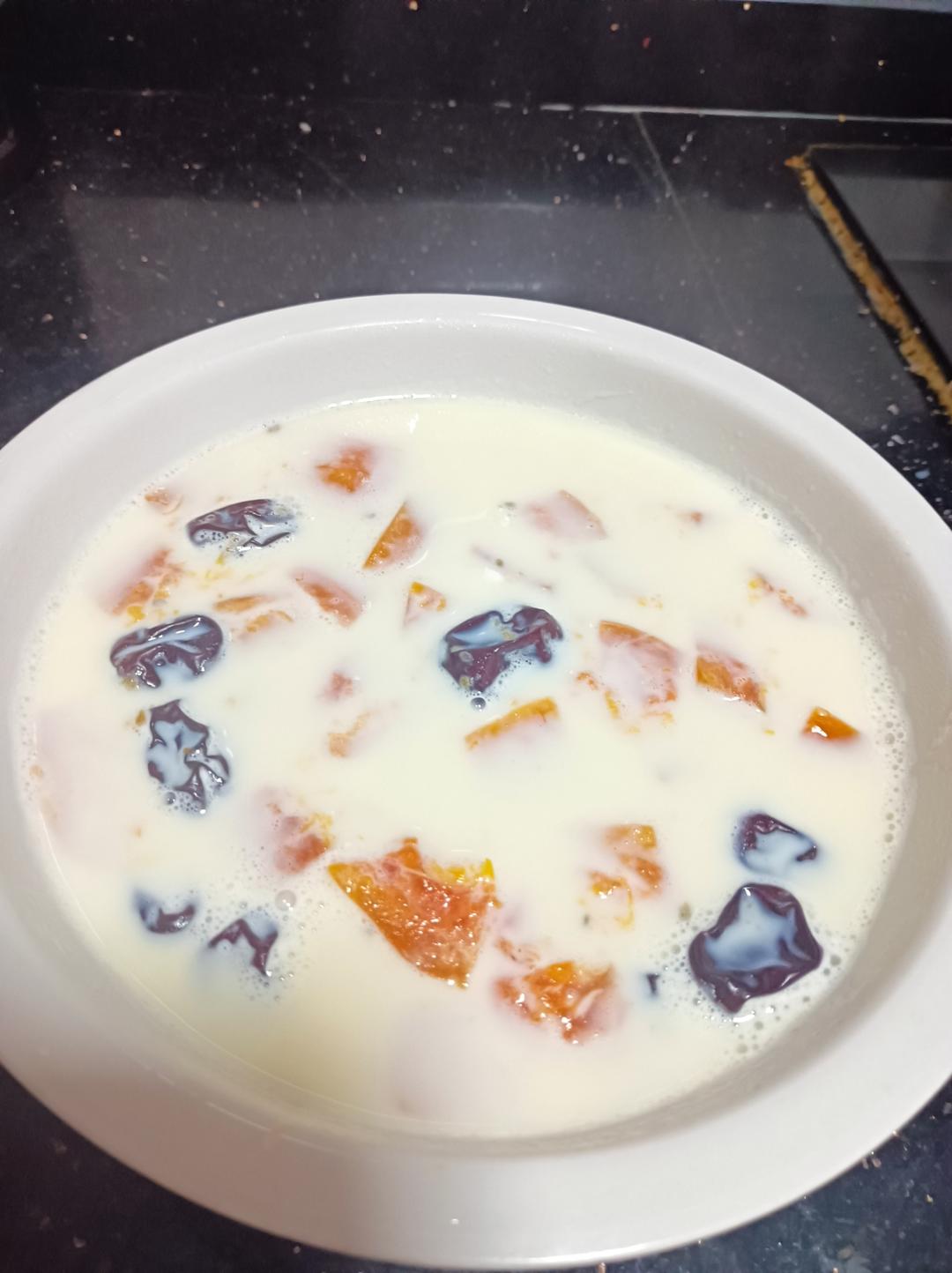 木瓜炖牛奶