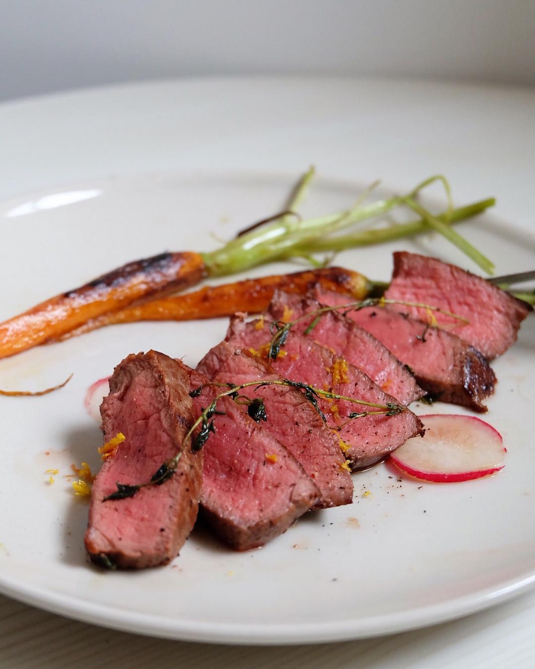 煎菲力牛排的做法 步骤8