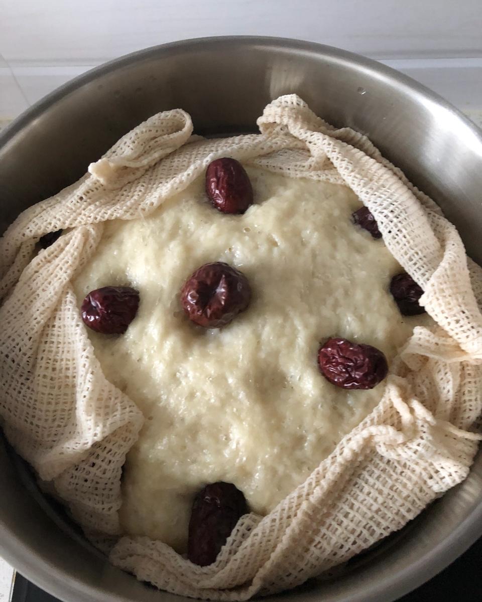 白面红枣发糕（老爸拿手面食之一）