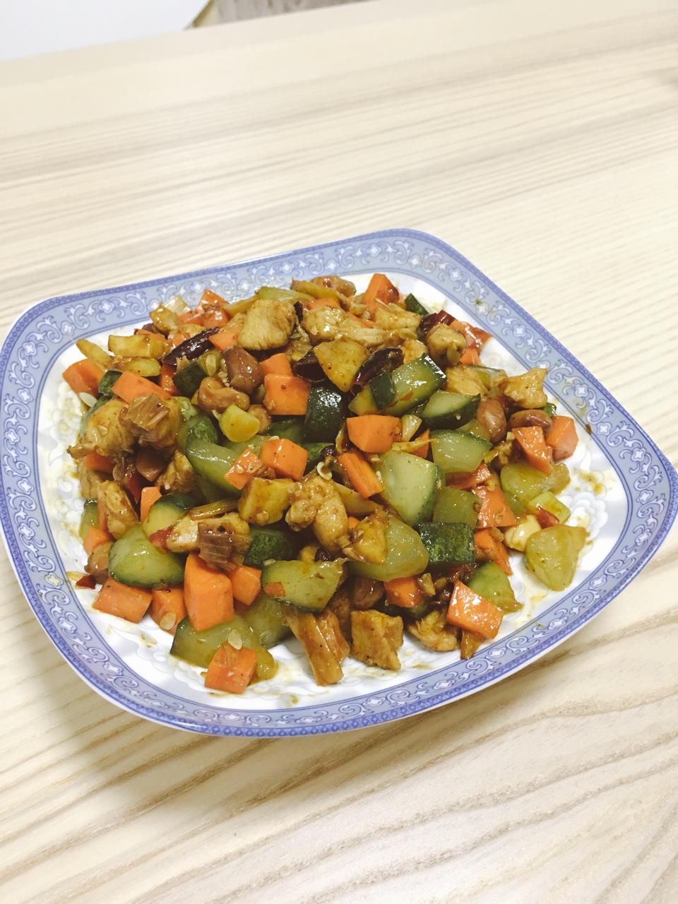 宫保鸡丁（超简单方子)