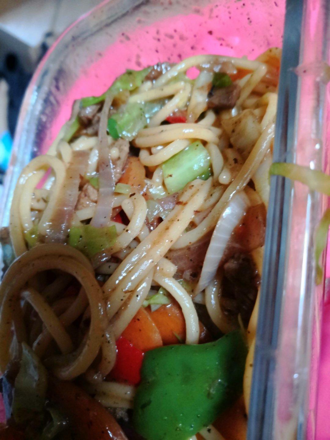 黑胡椒意大利面