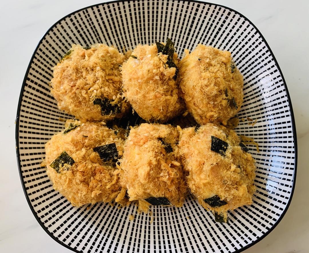 美味海苔肉松小贝
