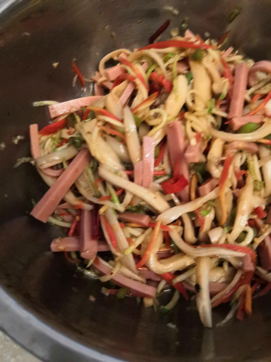 比肉还好吃的【手撕凉拌杏鲍菇】，上桌扫光光