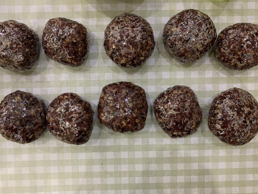 一次做一周杂粮饭，冷冻保存热量会变低