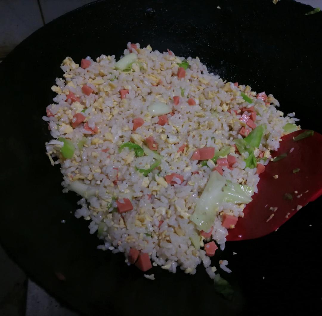 什锦杂菜蛋炒饭