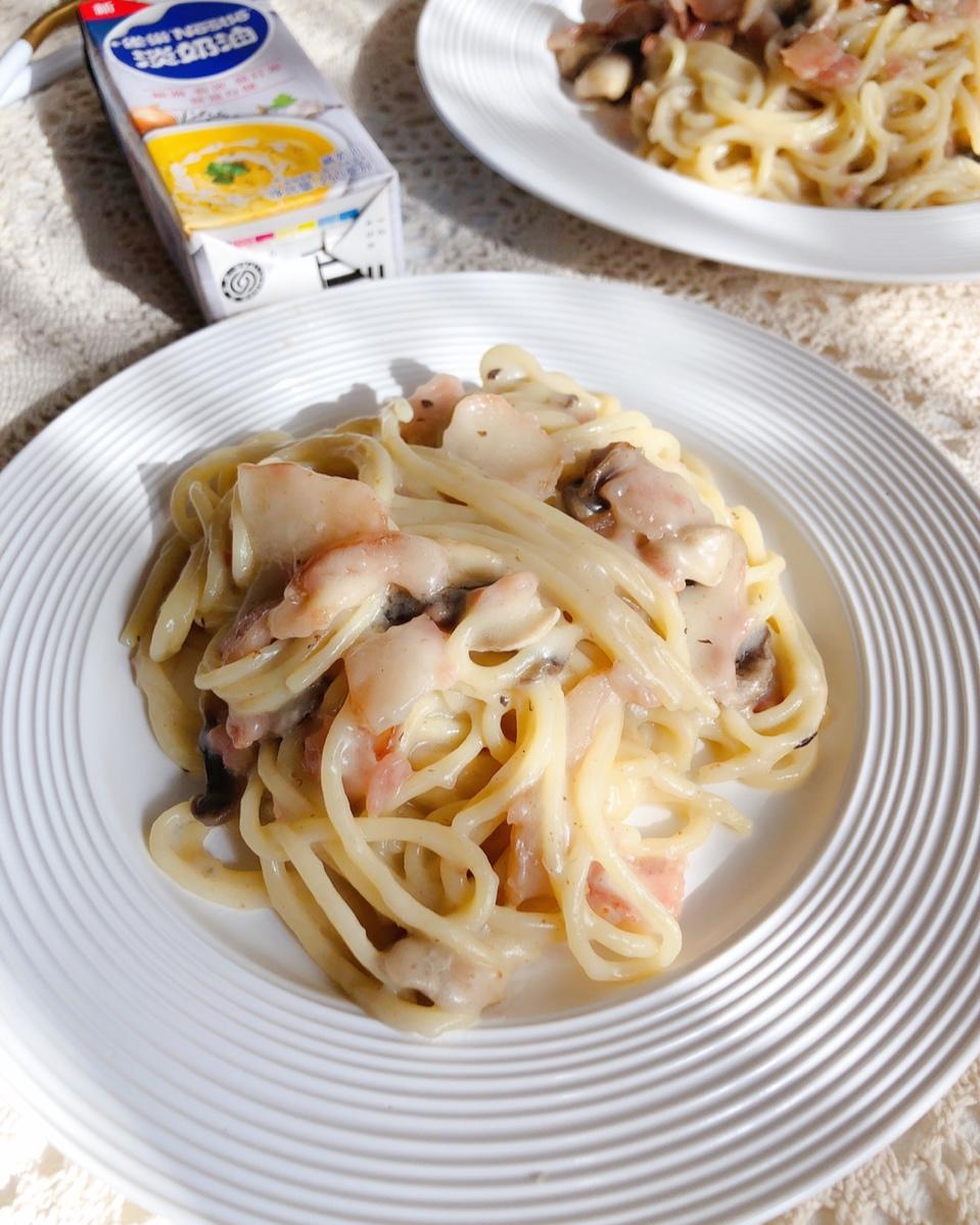 尖叫奶味意大利面