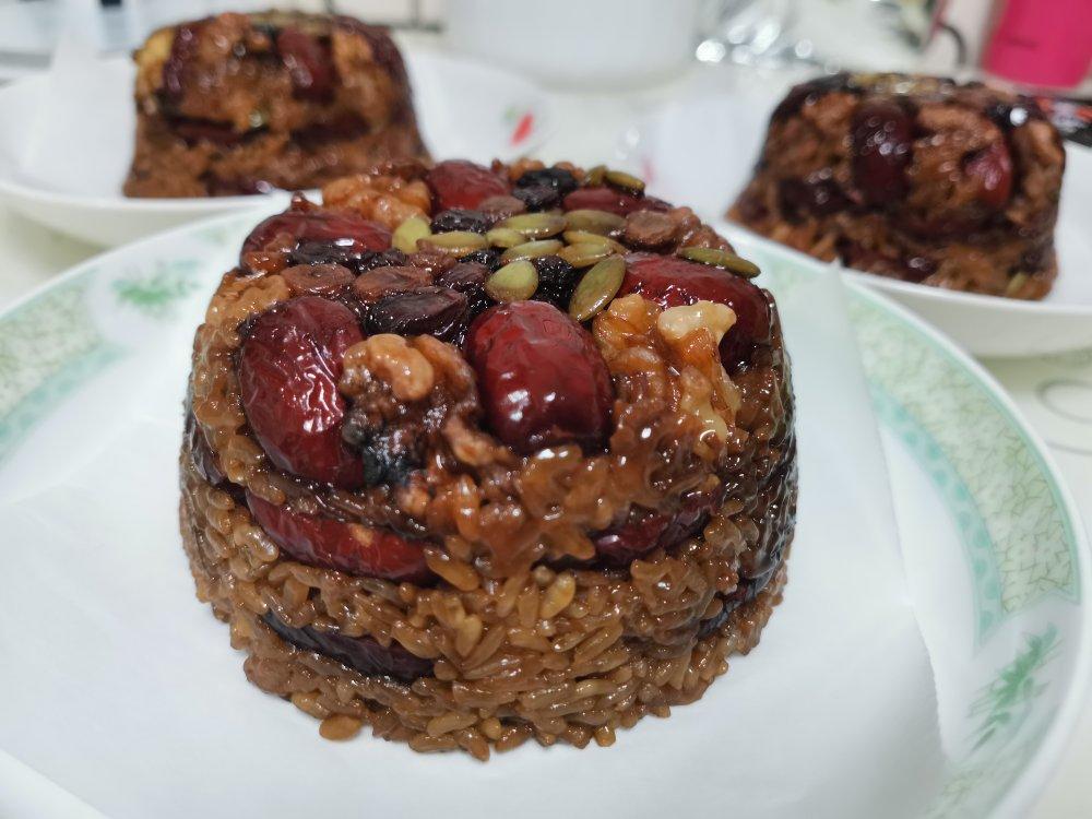 红糖糯米饭（不放猪油的八宝饭）