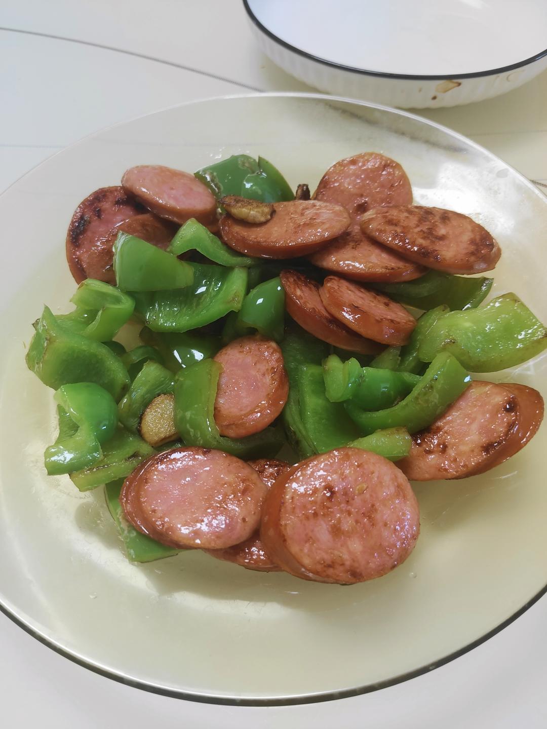 青椒炒火腿肠
