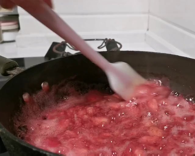 大果粒的草莓酱🍓的做法 步骤4
