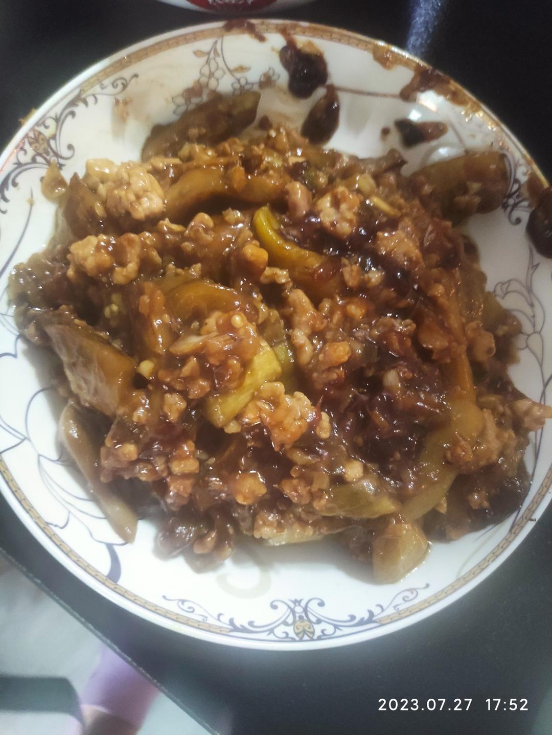 超级下饭酱香味肉末茄子