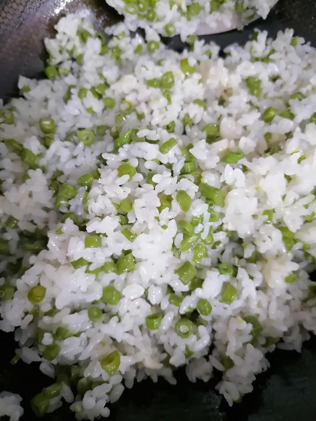 夏季最美味的米饭！不需要任何配菜的豇豆米饭（视频版）