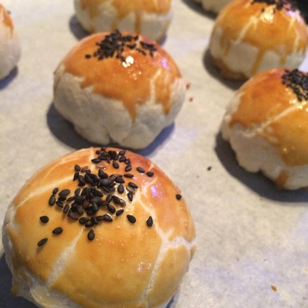 最详细的蛋黄酥方子修订版（新手必看）