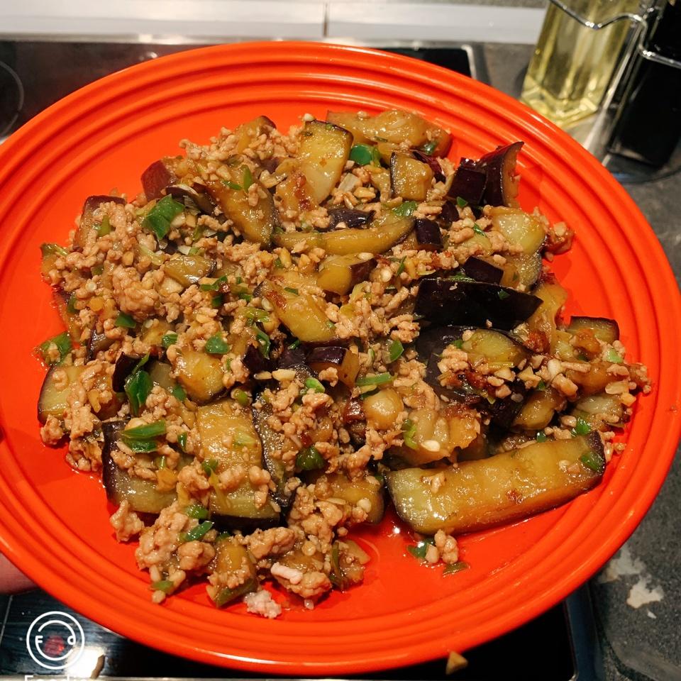 鱼香茄子是如此勾人，以至于连体重都不顾了！