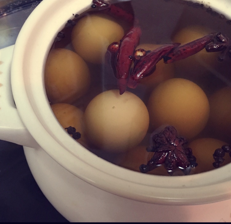 五香咸鸭蛋
