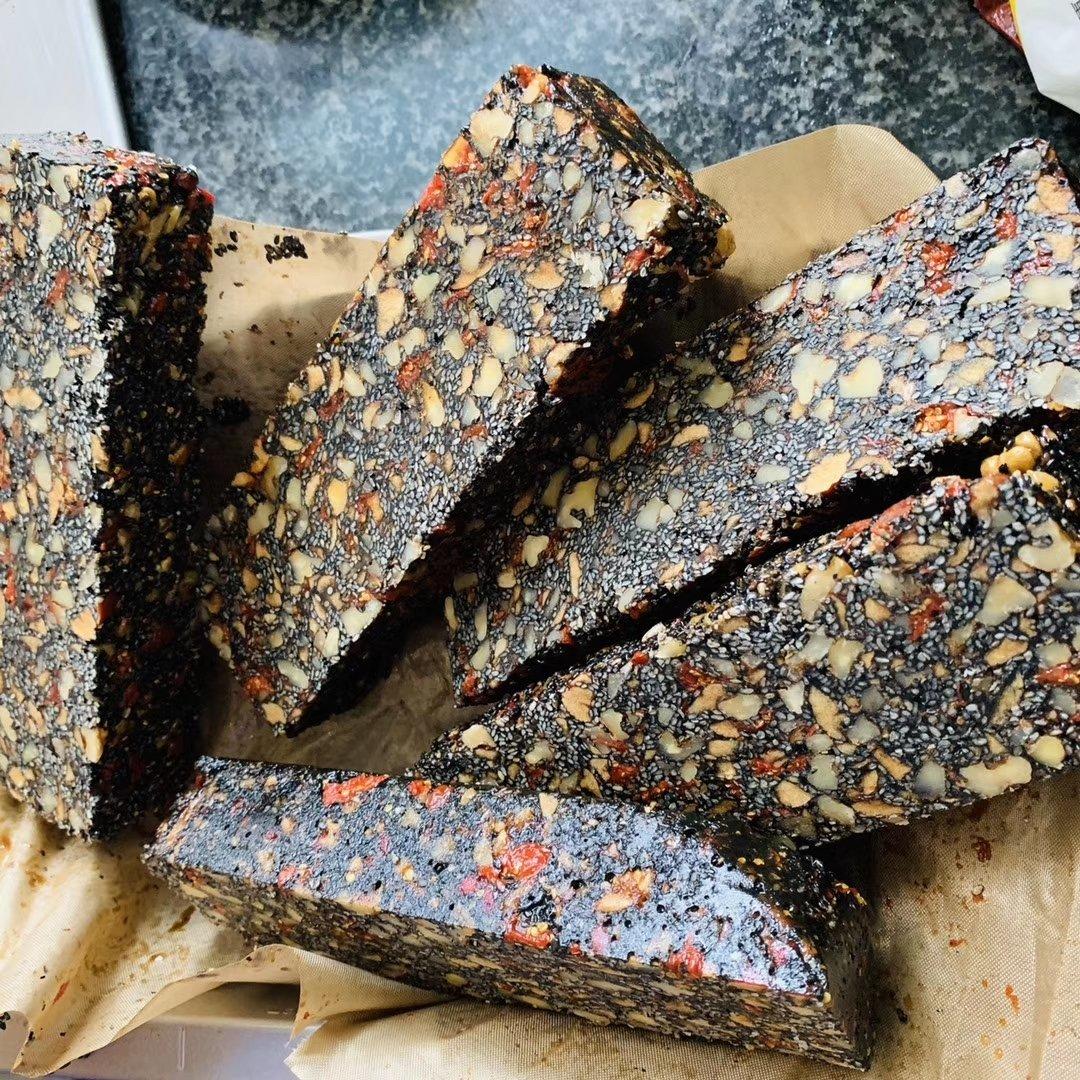阿胶糕（固元膏）