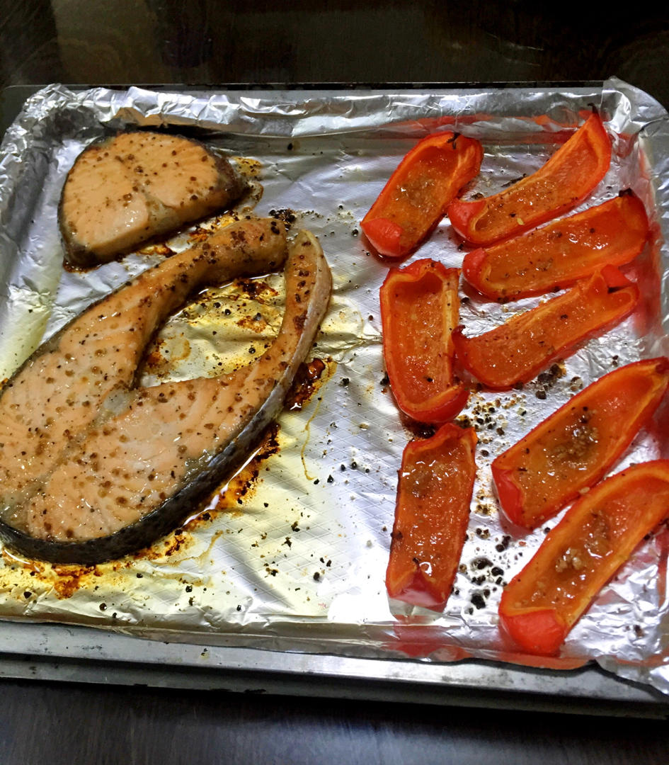 葱姜烤三文鱼（烤箱版）（Slow Cooked Salmon with Ginger and Scallion）