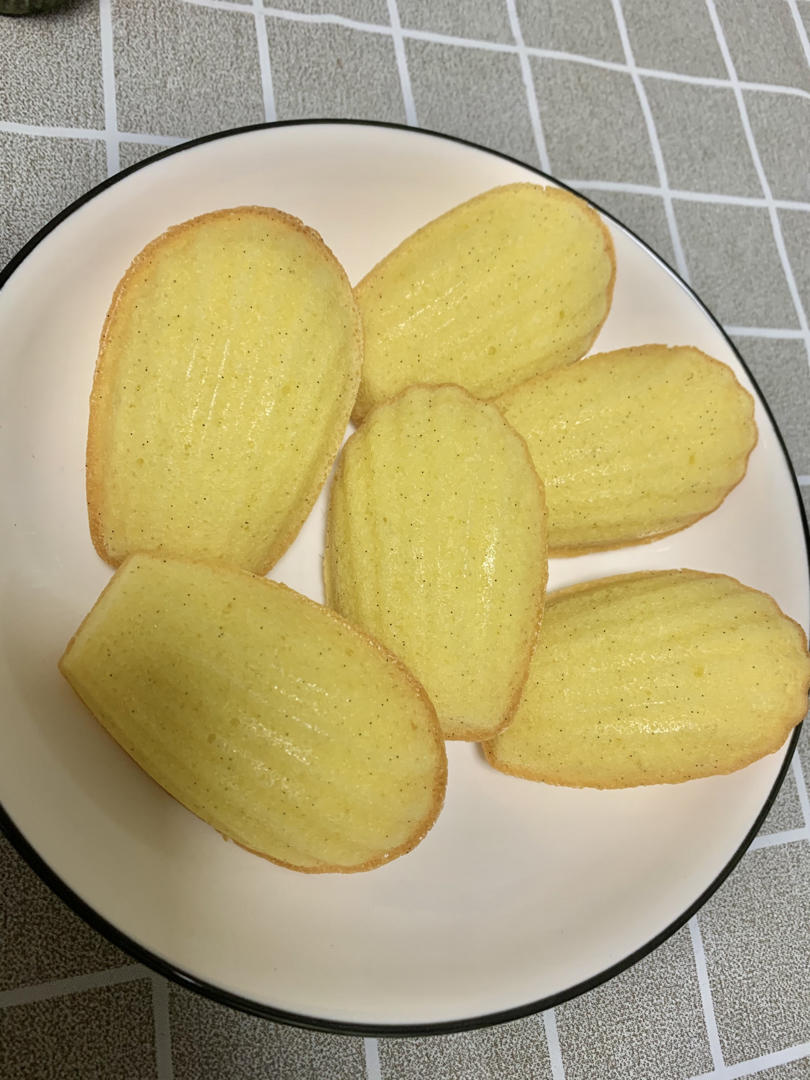 香草柠檬玛德琳