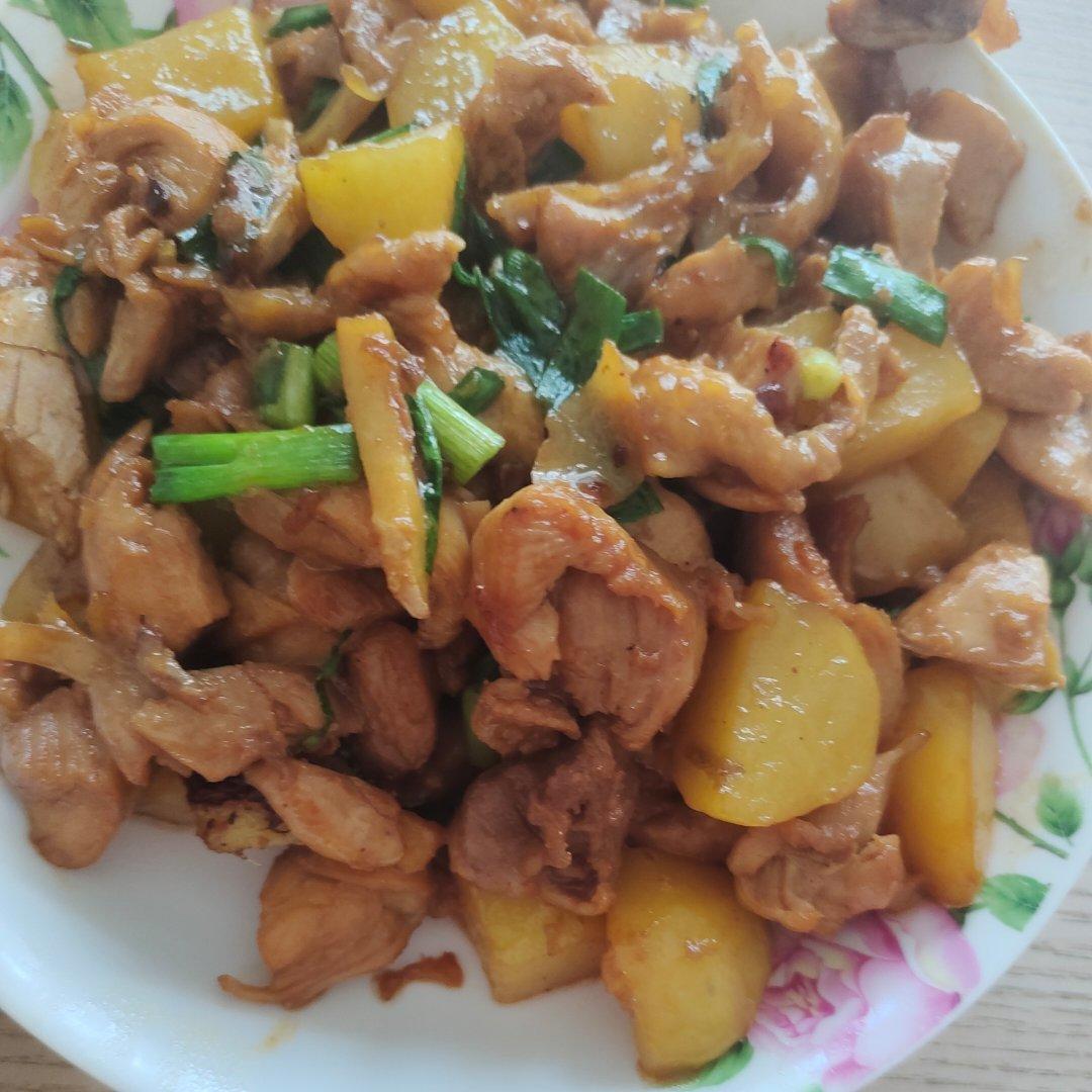 琵琶鸡腿烧土豆