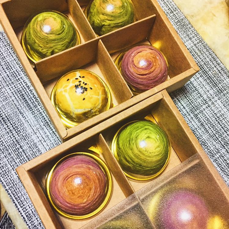 蛋黄酥~紫薯、抹茶、原味~花好月圆，中秋快乐~内附一次做六色蛋黄酥方法~