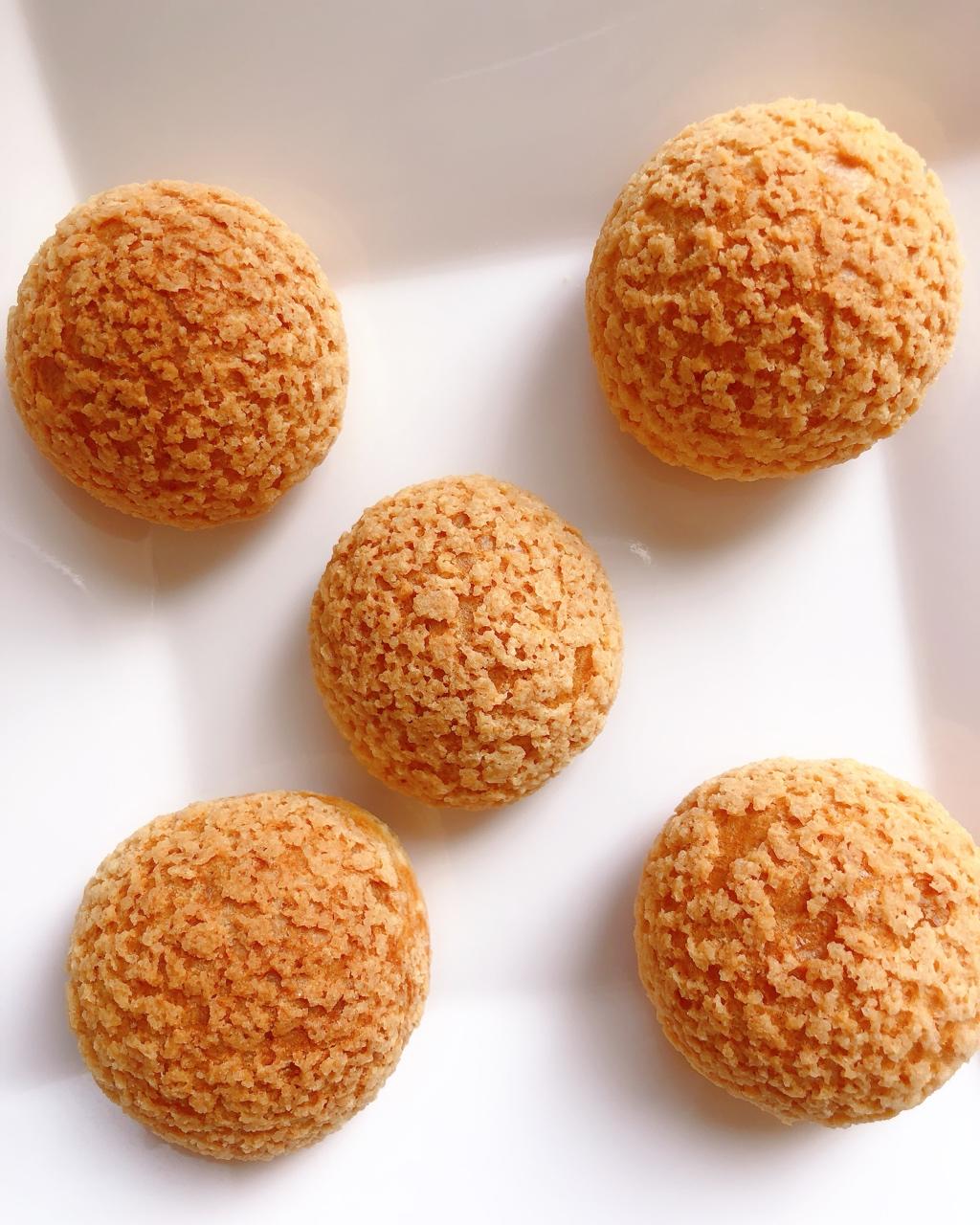 声扬少儿艺术培训做的2种口味酥皮小泡芙