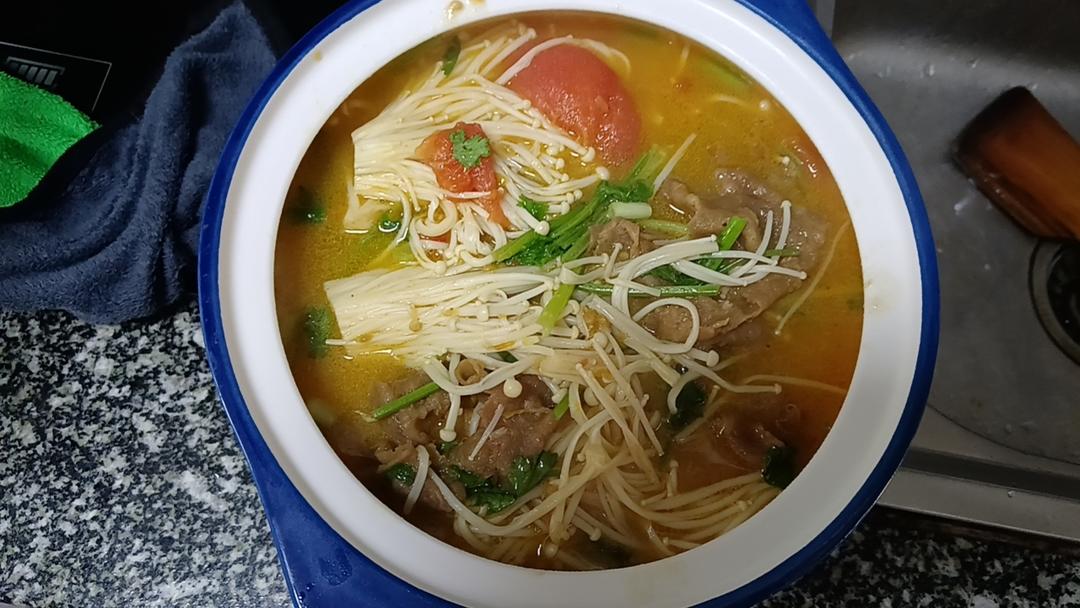 酸汤肥牛（超简单）