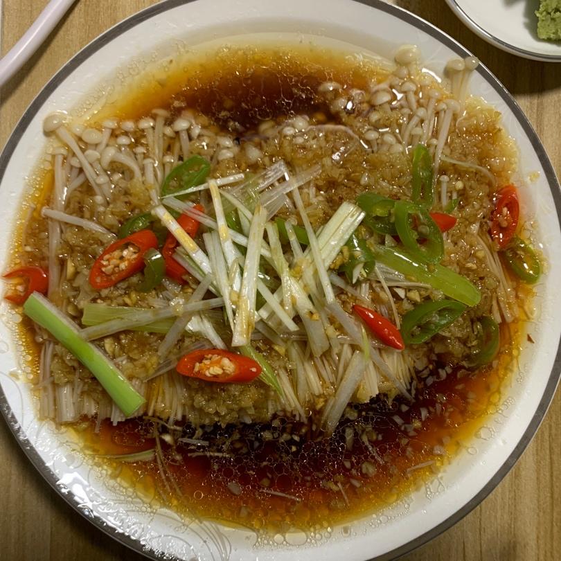 蒜蓉蒸金针菇