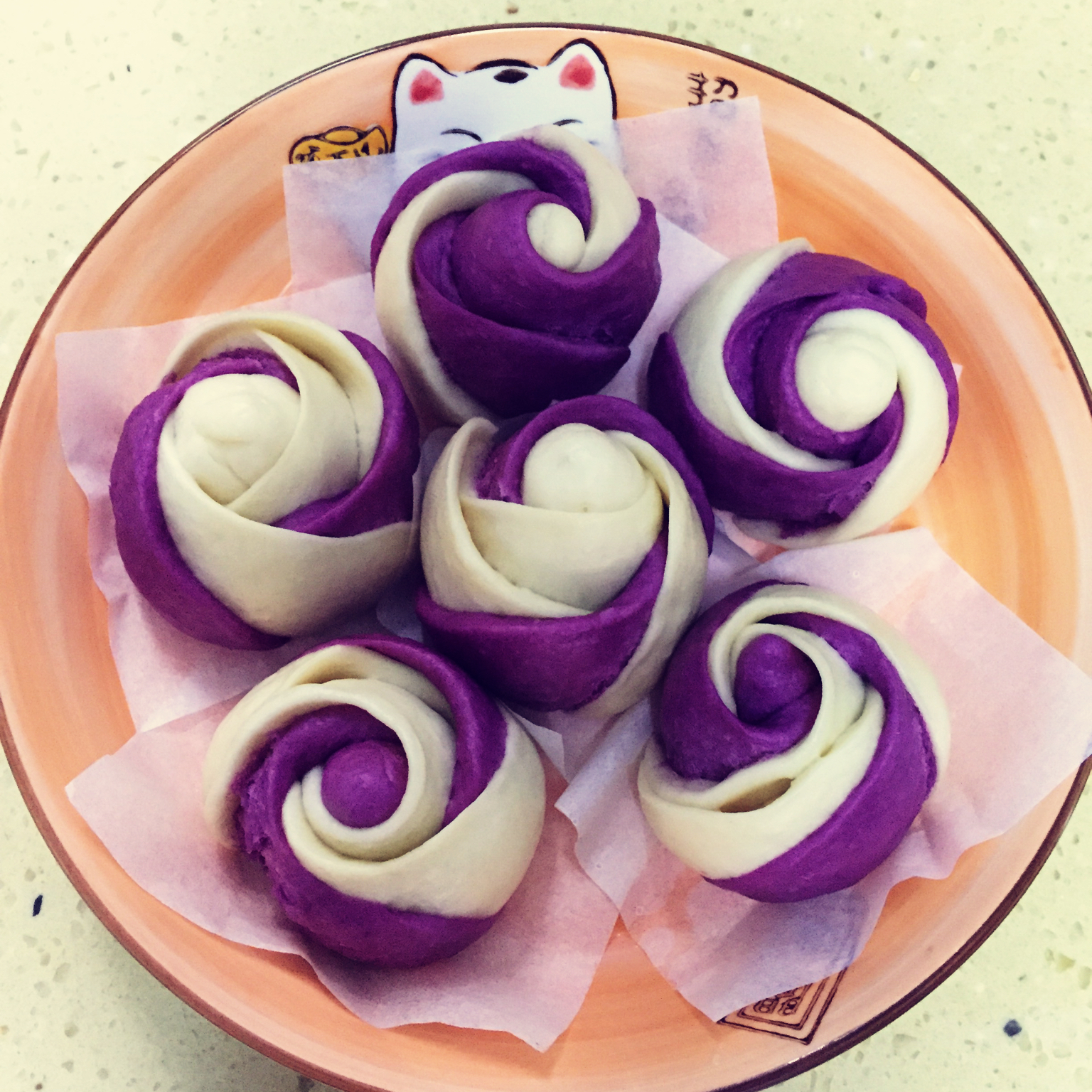 【双色开花紫薯馒头】，馒头也可以有花样儿。