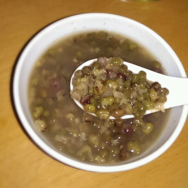 木兰欧吉桑做的红豆绿豆汤