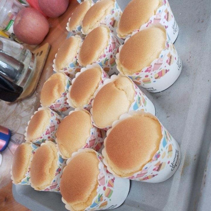 戚风小纸杯蛋糕