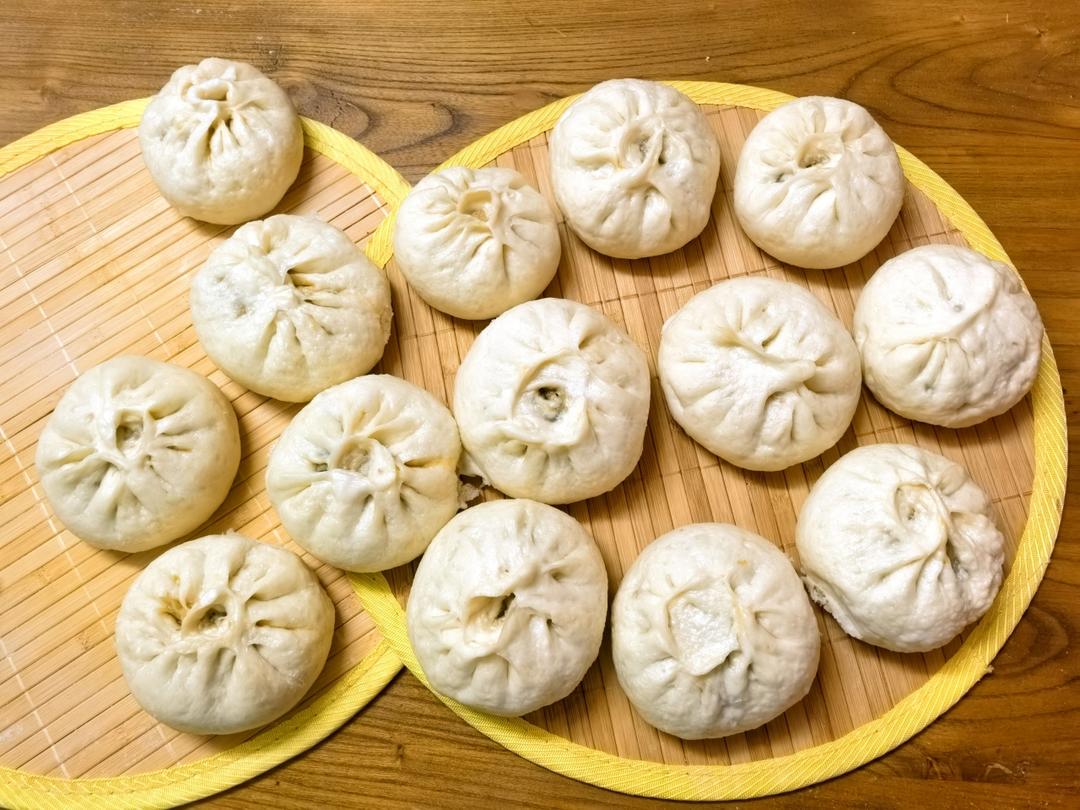 韭菜素三鲜包子